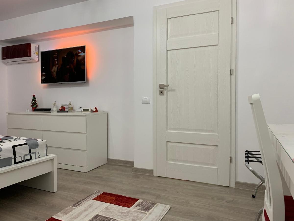 Mery Apartment กาลาจิ ภายนอก รูปภาพ